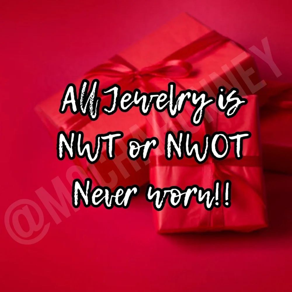 Mystery Box of Jewelry - Picture 2 of 4